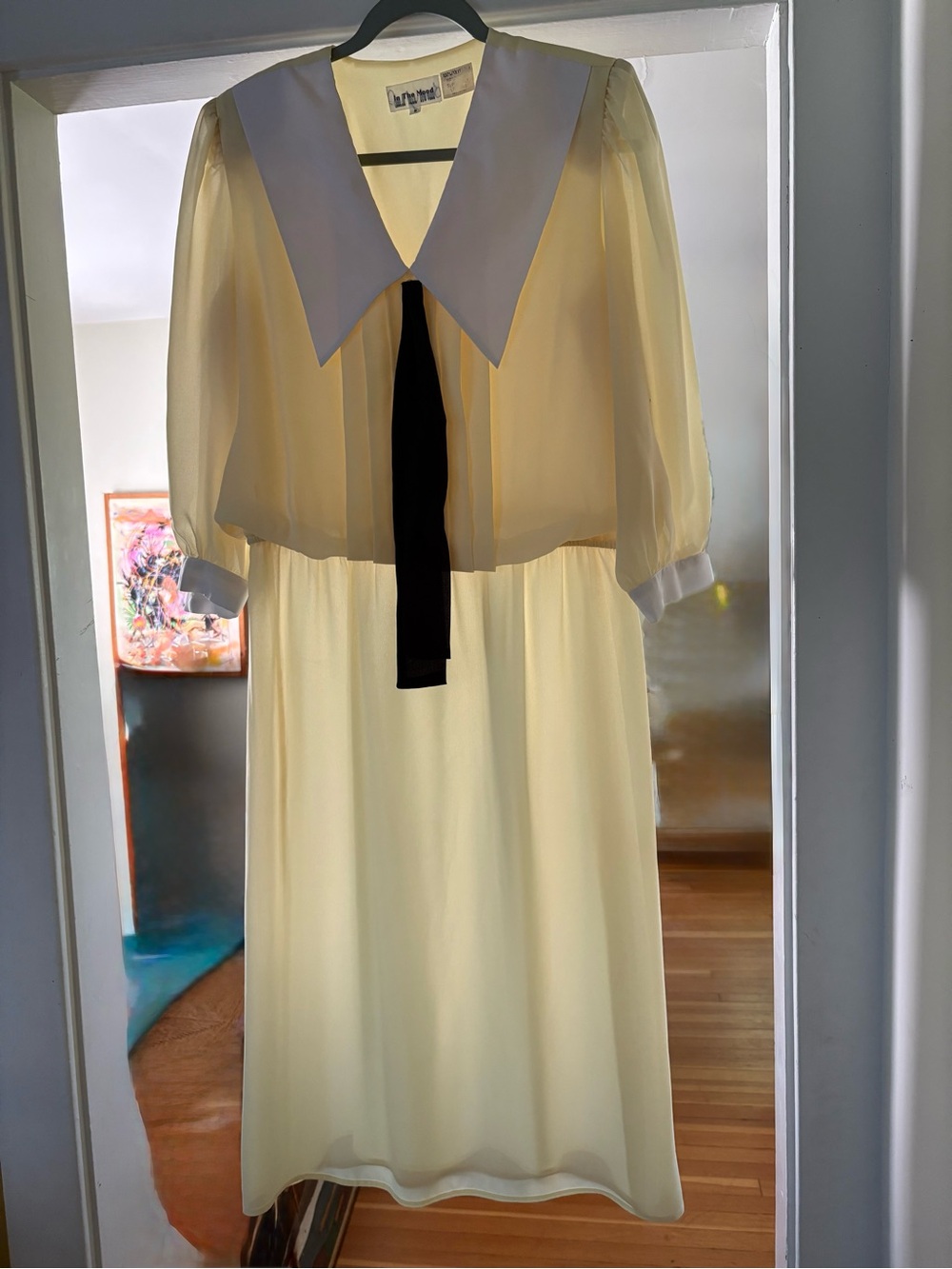 Vintage 80’s In The Mood Paris blouson dress. Size 8.